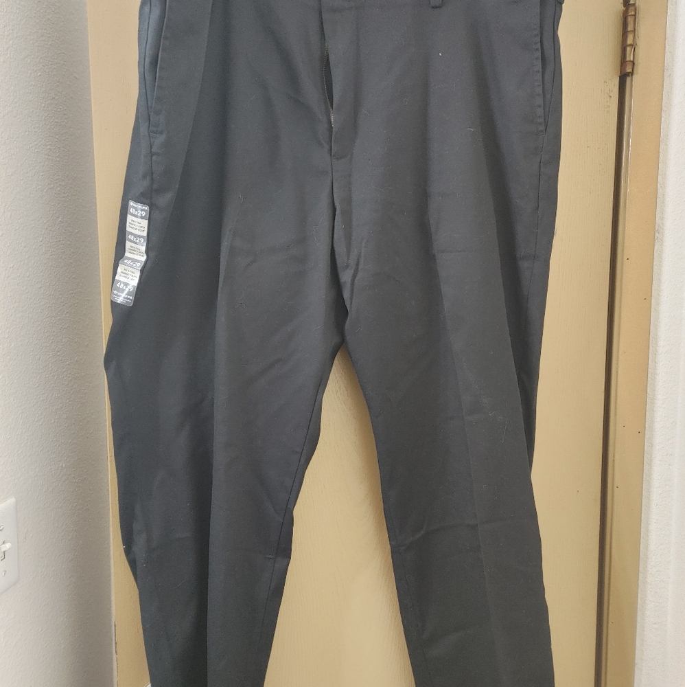 Dockers Black Khakis NWT 48x29